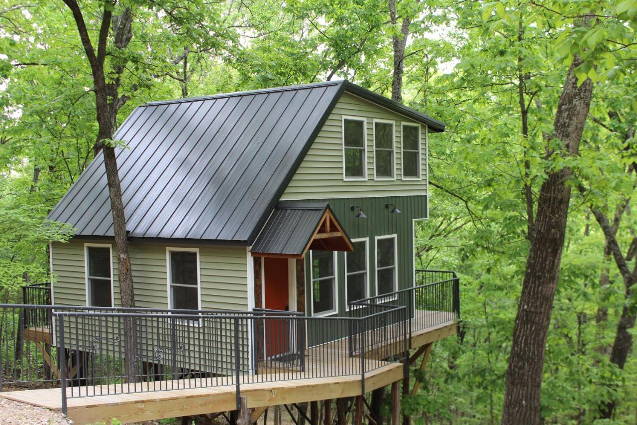 Secluded Treehouse In The Woods - Tree Hugger Hideaway Βίλα Μπράνσον Εξωτερικό φωτογραφία